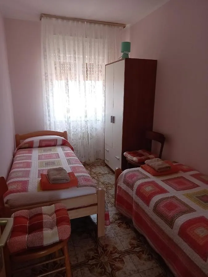 Apartment Parenzana Bibali 65 A 52460-Buje Croatia