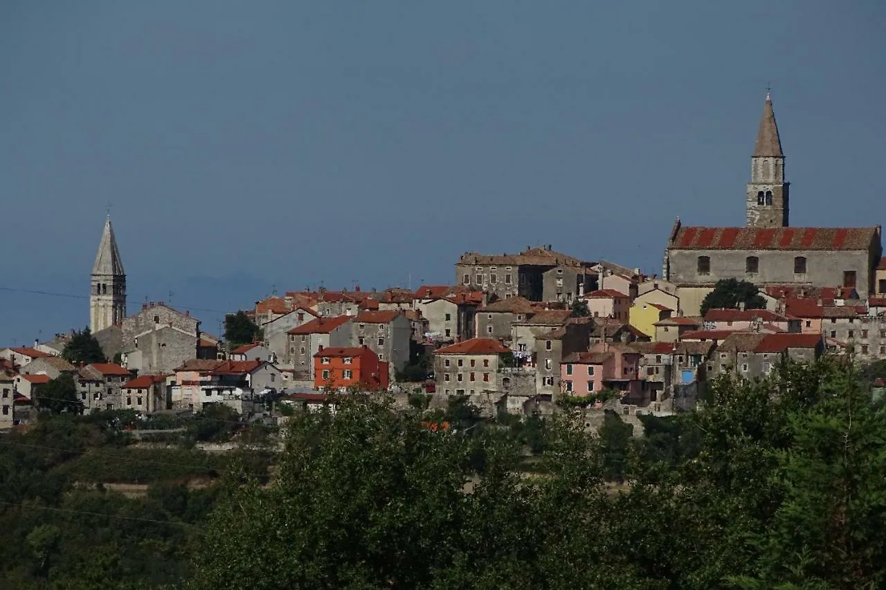Apartment Parenzana Bibali 65 A 52460-Buje